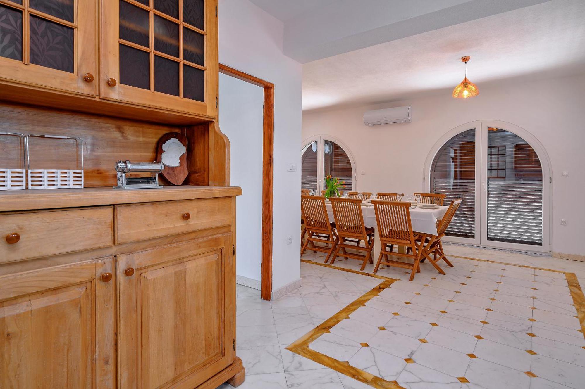 Milicevo Villa *